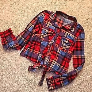 Womens size small cropped flannel